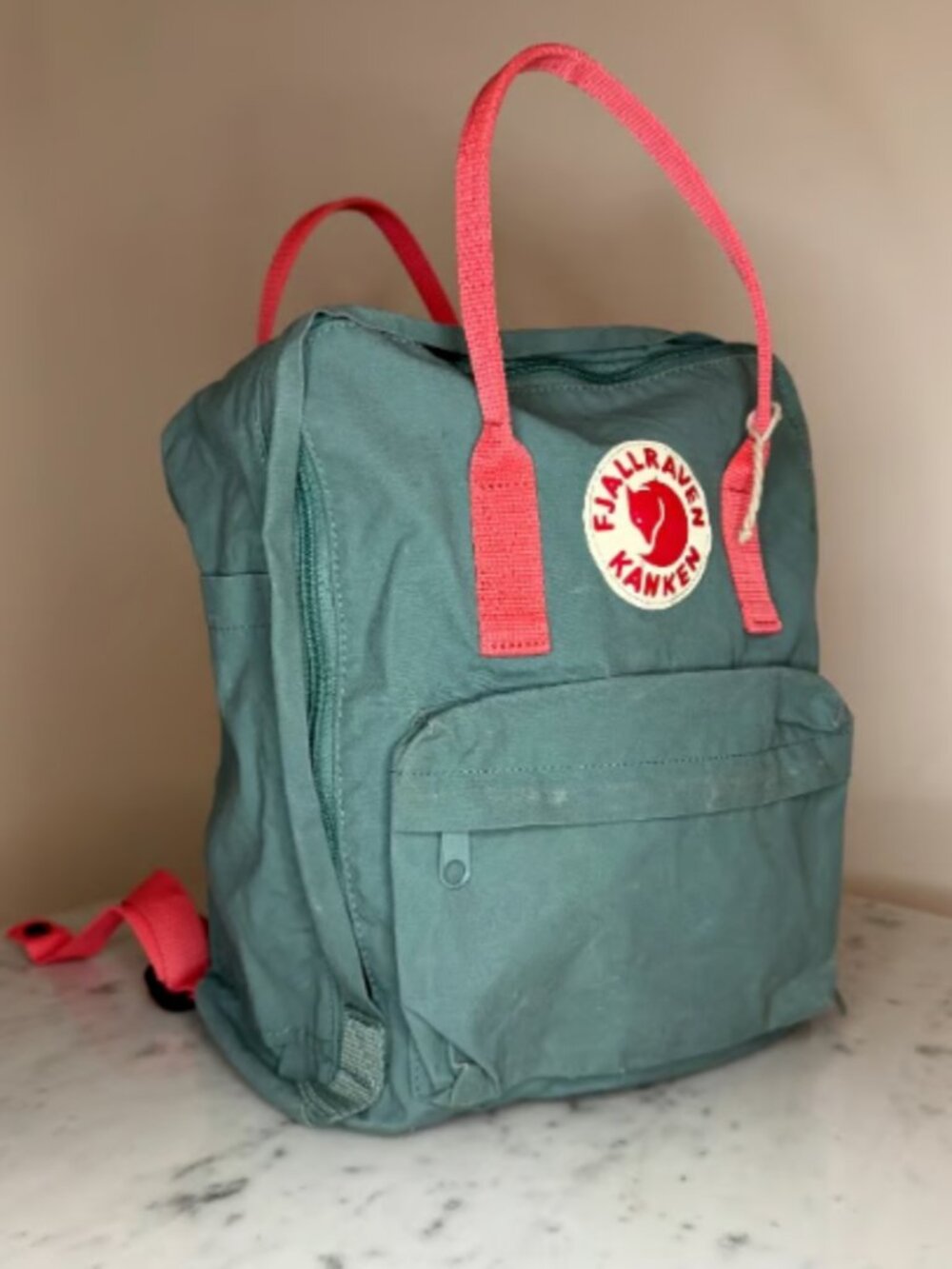 Fjallraven Kanken Classic Backpack Sky Blue with Pink Straps
